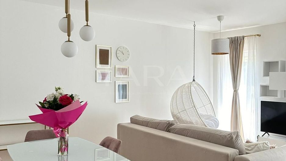 Apartament modern cu terasă și parcare, zona Vivo. - Poză 3