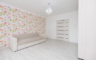 Vânzare ,apartament ,5 camere, str.Botanica Veche, sectorul Botanica - Poză 3