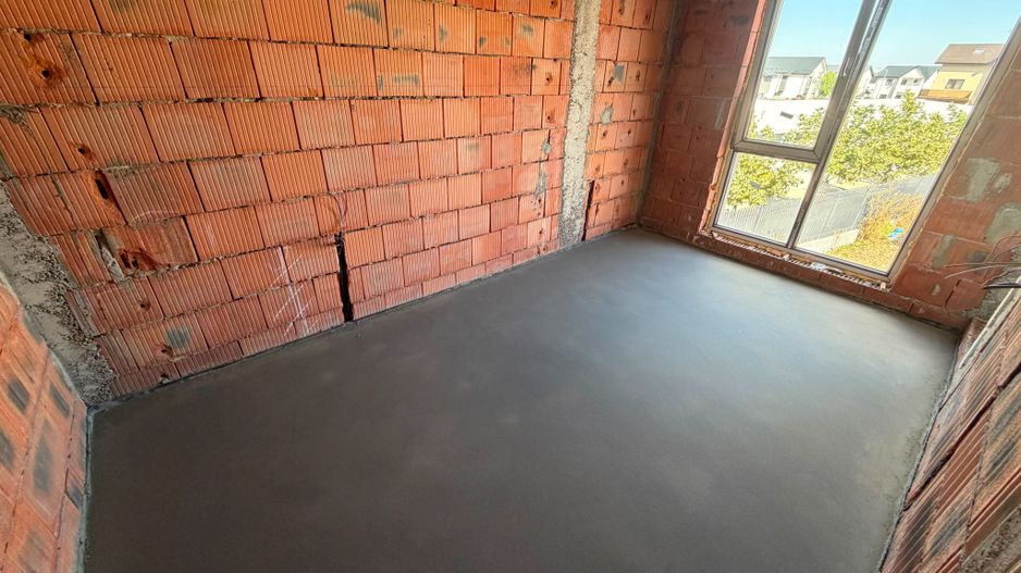 CASA TRIPLEX, TOATE UTILITATILE, INCALZIRE PARDOSEALA, COMISION 0% - Poză 10