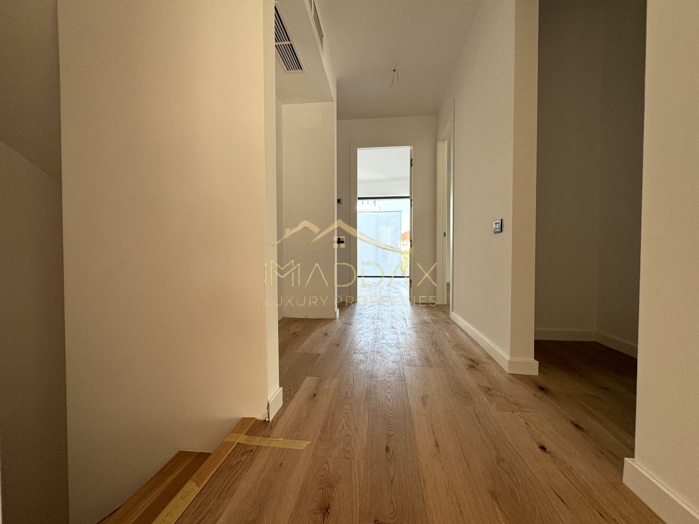 Vila cu 5 camere  *366mp* / Curte privată *315mp* / Pipera - Lake View - Poză 10