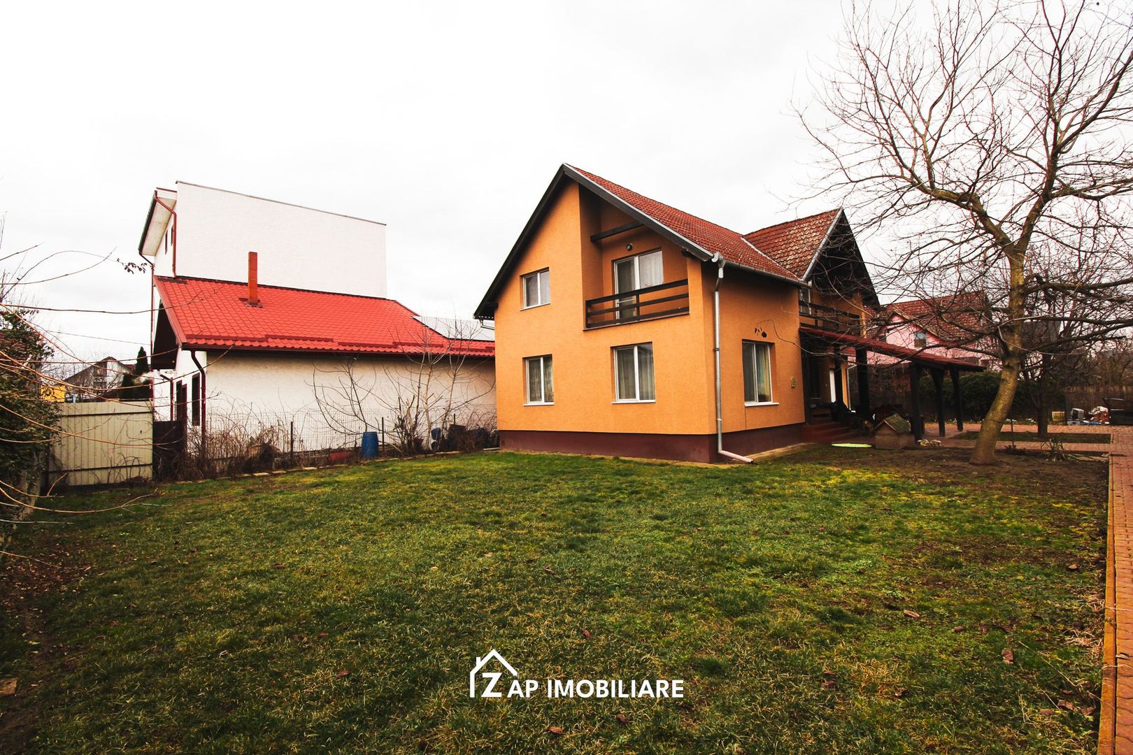 Casa individuala P+M cu teren 534 mp si garaj – Aproape de oras - Poză 3