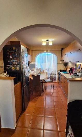 De vânzare: apartament 3 camere mobilat-utilat Militari-piata Gorjului - Poză 8