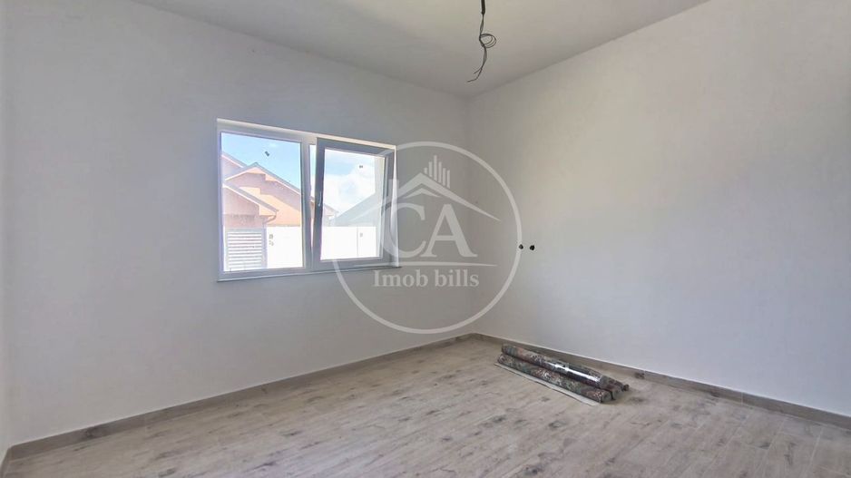 Casă de vânzare cu 4 camere în Osorhei , Bihor - Poză 7