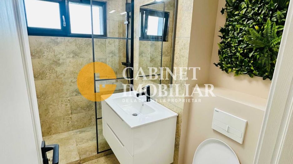 Tatarasi - 3 camere - etaj intermediar - RENOVAT - fara risc - Poză 1