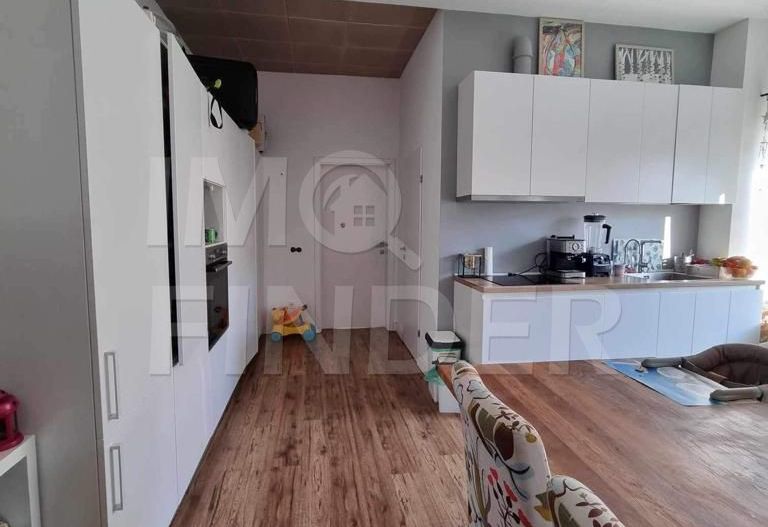 Apartament 2 camere,  cu gradina 65 mp și garaj, Zorilor - Poză 6