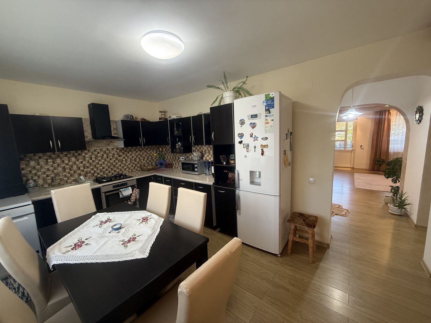 Vila de vânzare 160 mp - complet mobilată și utilata  - Câmpina ! - Poză 6