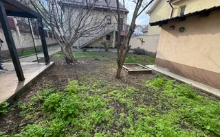 Casă p+1 formata din doua apartamente - Poză 18