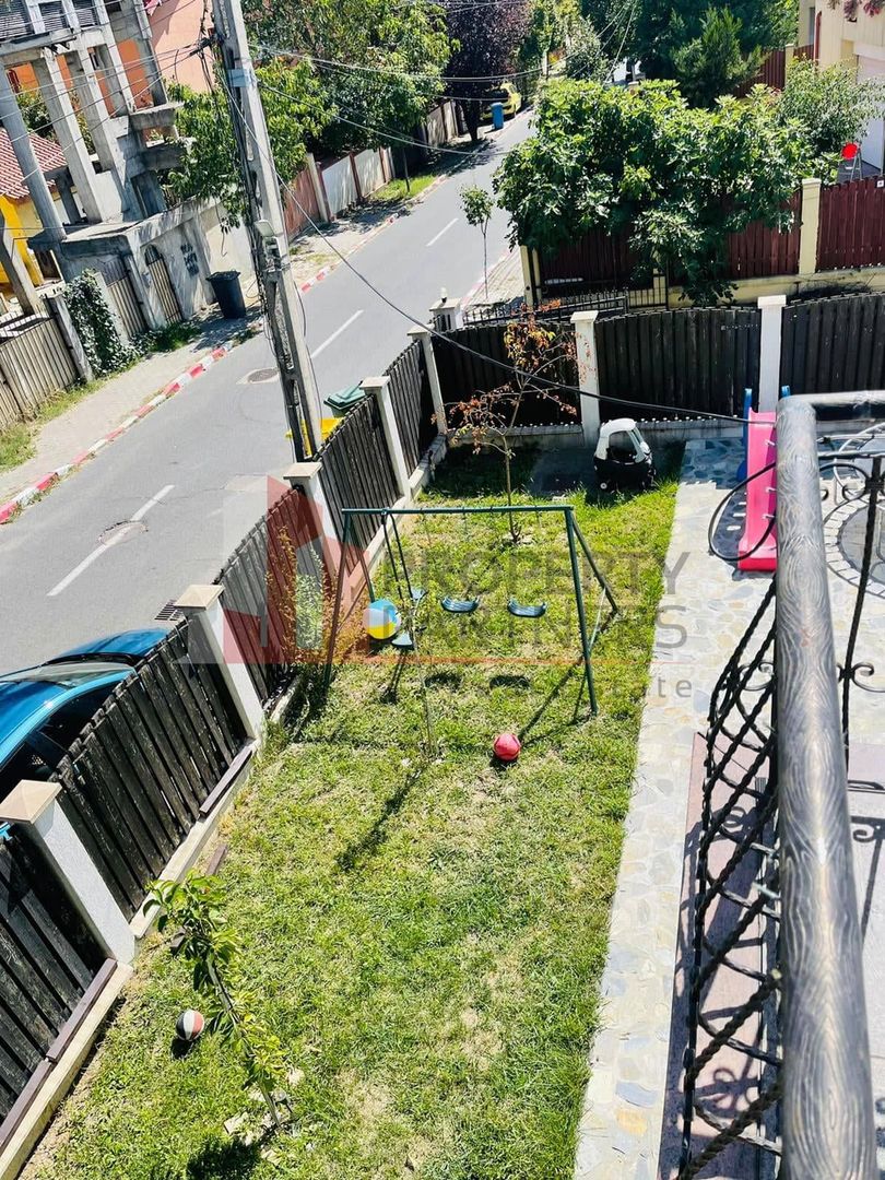 Vila langa Jollie Ville, Pipera - Poză 7