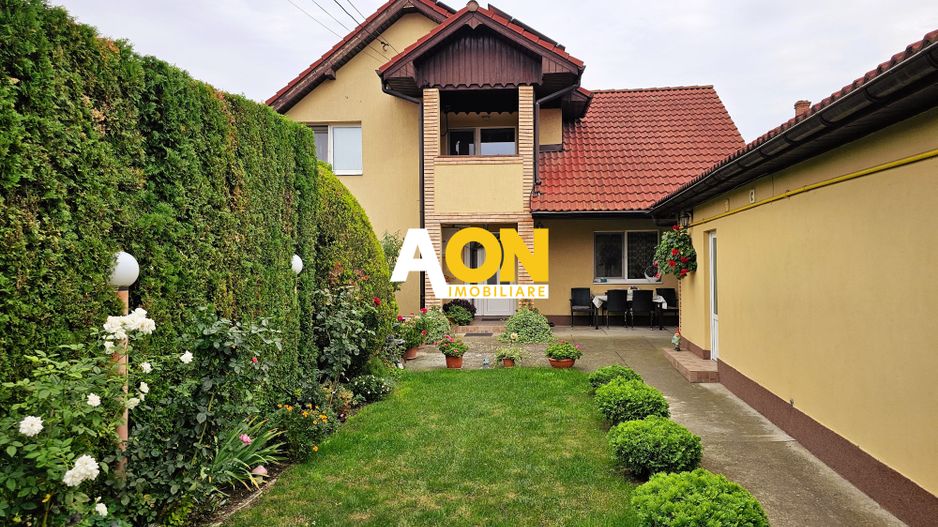 Casa 6 camere, 715 mp teren, langa Cetatea Alba Carolina - Poză 4