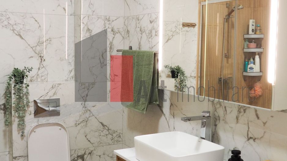 Apartament splendid, zonă centrală, cu loc de parcare în subteran inclus - Poză 8