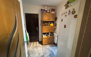 APARTAMENT 2 CAMERE PARTER CAMPULUNG GRUI - Poză 13
