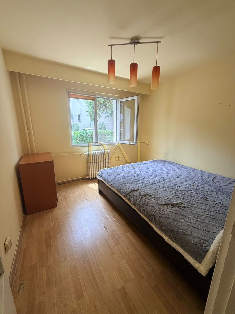Apartament 2 camere, parcare exterioara, zona BIG - Poză 5