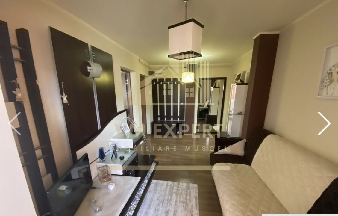 APARTAMENT 3 CAMERE, 97 MP, CAMPULUNG, PRET 62000 EURO - Poză 1