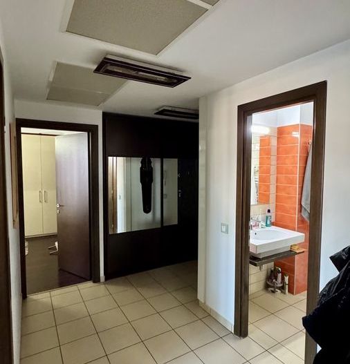 Apartament 3 camere, cu 2 bai. Asmita Garden - Poză 8