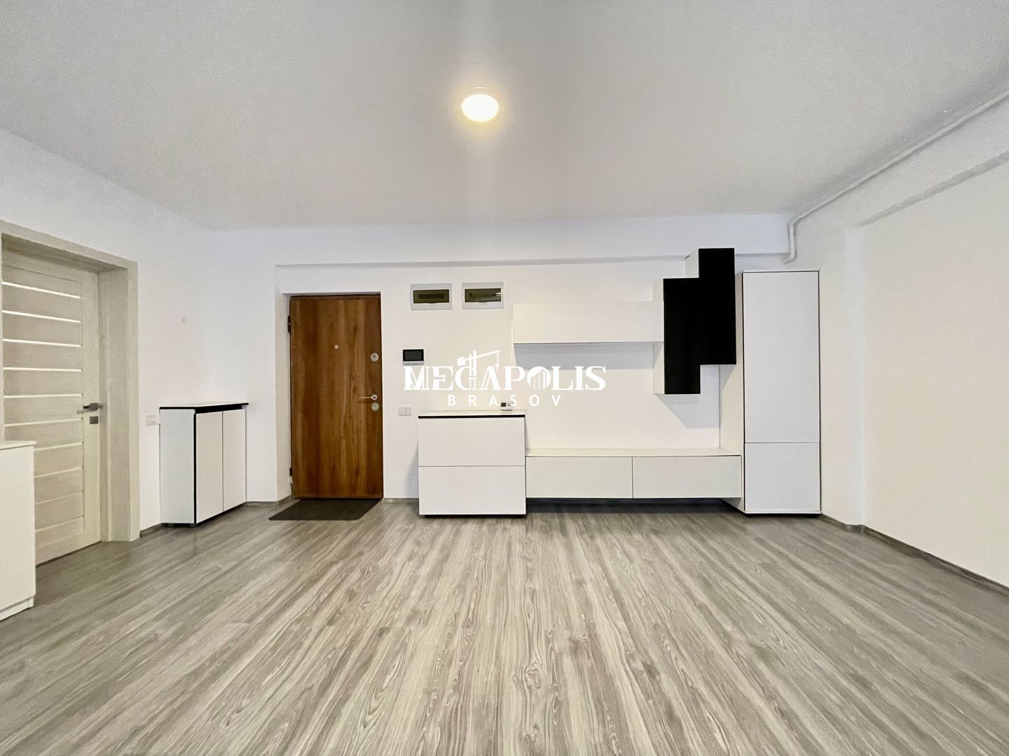 Garsonieră Decomandată | Suprafață generoasă | 47 mp utili - Poză 3