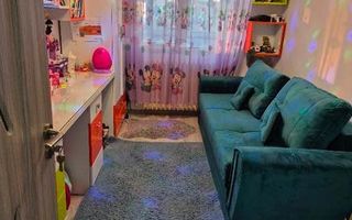 Apartament 3 camere etaj 4 de vânzare – Podu Roș, Aleea Rozelor, - Poză 7