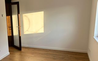 Apartament 3 camere de vânzare/balcon/parcare/ cartier Kogalniceanu - Poză 3