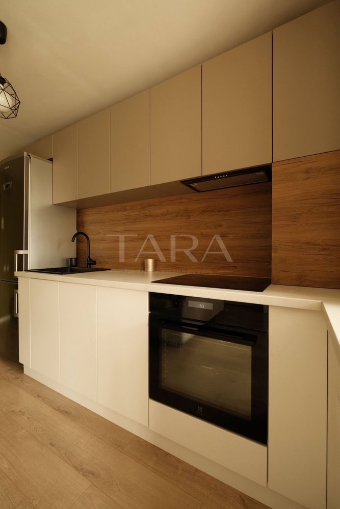 Apartament cu 2 camere, parcare subterană, zona Eroilor. - Poză 3