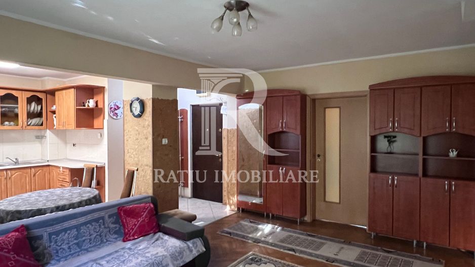 Apartament cu 4 camere | Etaj 2 | Cantemir | Oradea - Poză 2