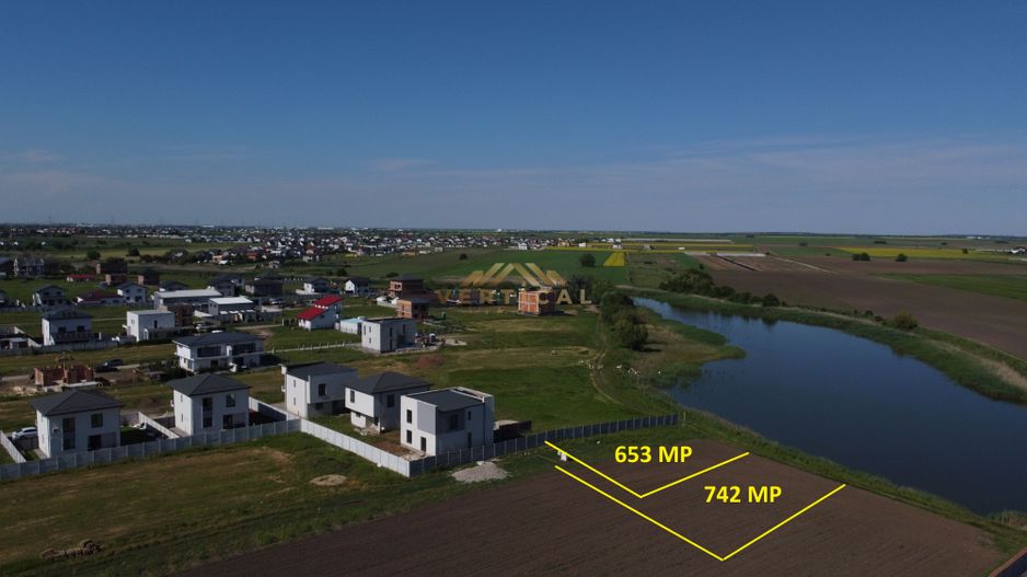 TEREN RATE INTRAVILAN LAC BERCENI IF - Poză 1