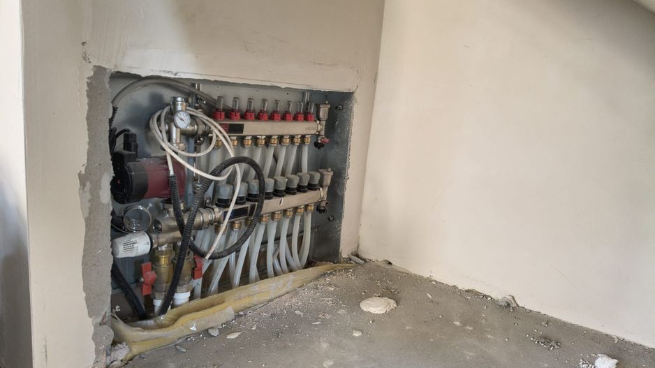 vila ind.5cam,3bai/centruPopesti Leordeni-str.Erou Pantazica Gabr - Poză 68
