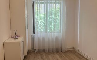 Spatiu comercial + 2 ap. pentru birouri sau închiriere- zona premium - Poză 2