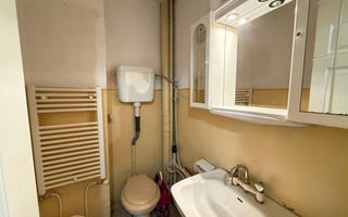 Apartament cu 4 camere, decomandat, etaj intermediar, garaj inclus, Victoriei - Poză 7