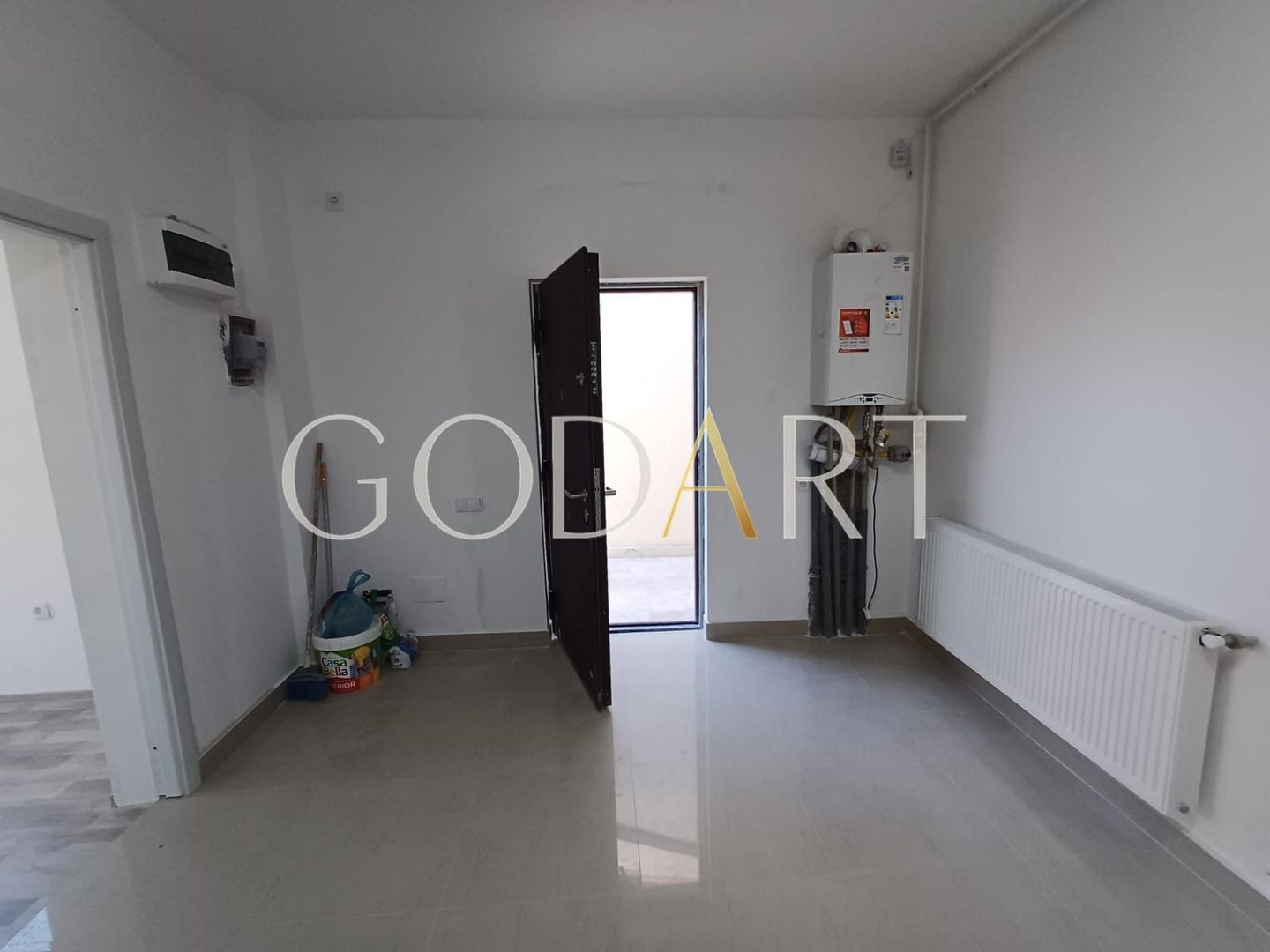 Casă renovată complet în 2023 | Zona centrala | 4 camere - Poză 3