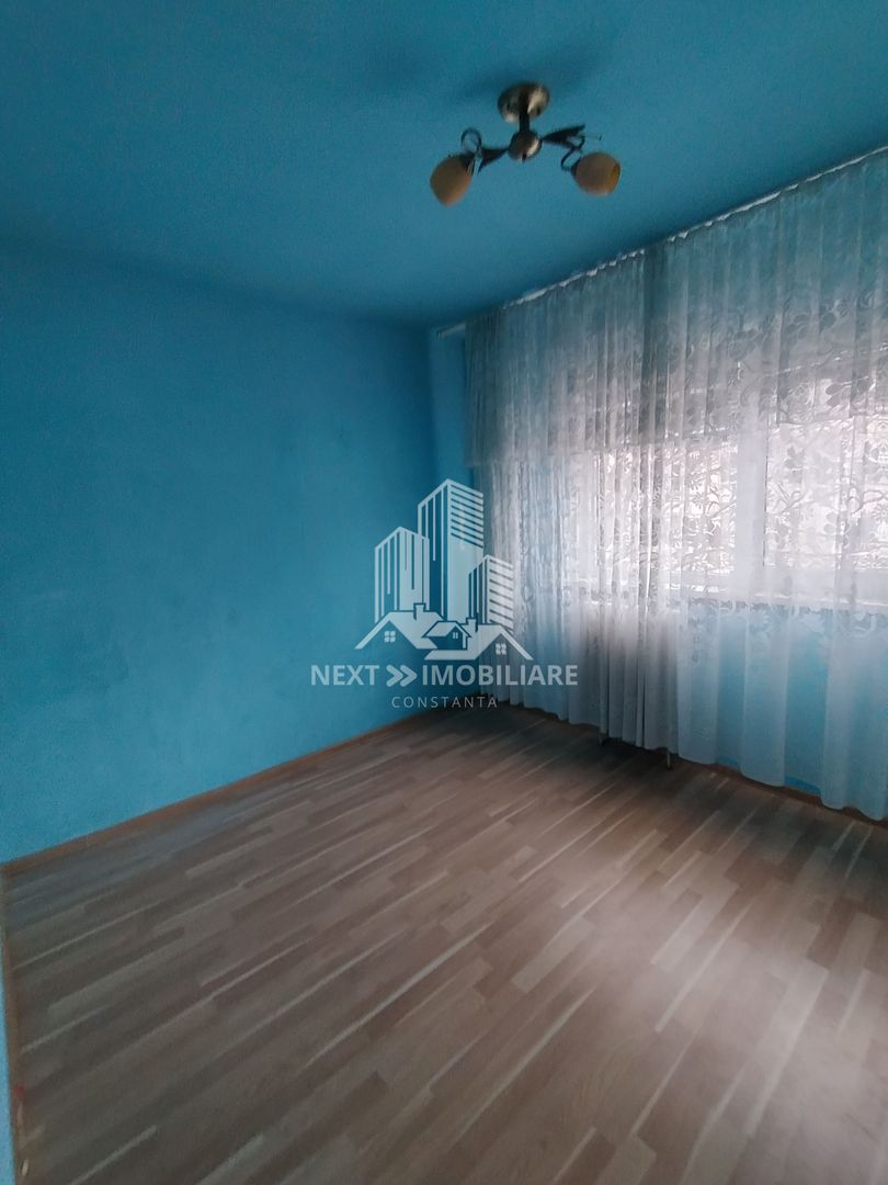 Apartament 4 camere Str. Eliberarii, zona Brick et3 - Poză 2