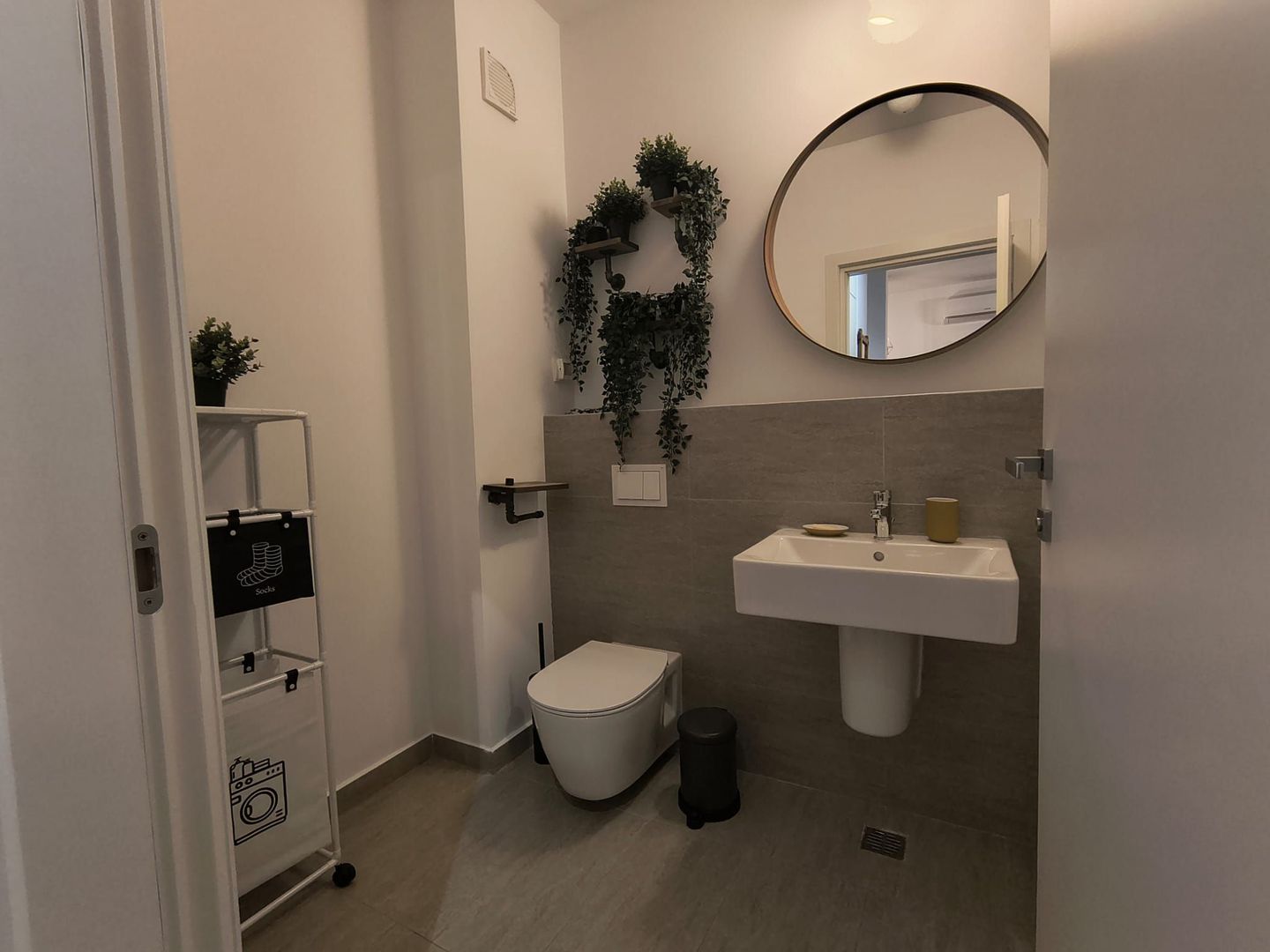 Comision 0,Inchiriere 2 cam parter,terasa proprie deosebit Laminorului - Poză 13