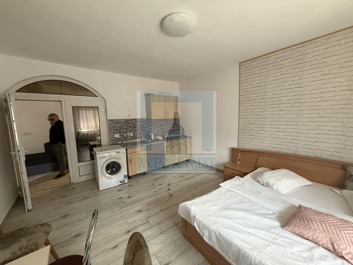 Studio, mobilat/utilat la casa- zona Astra - Poză 2