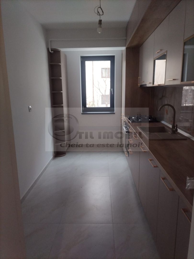Apartament 3 camere, 2 băi -Valea Lupului-136.900 euro - Poză 9