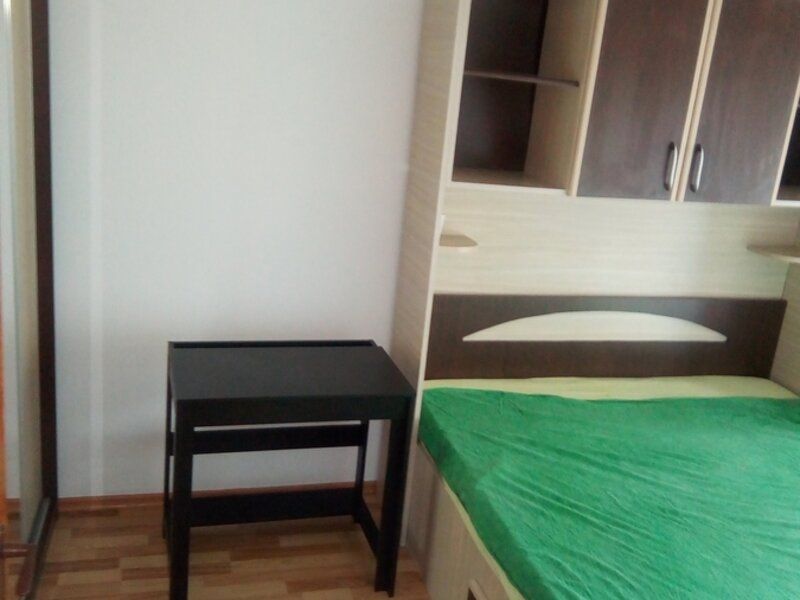 De vanzare apartament 3 camere Apusului - Poză 5
