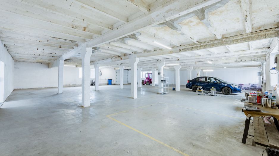 Hală de închiriat 330 mp - Poză 3