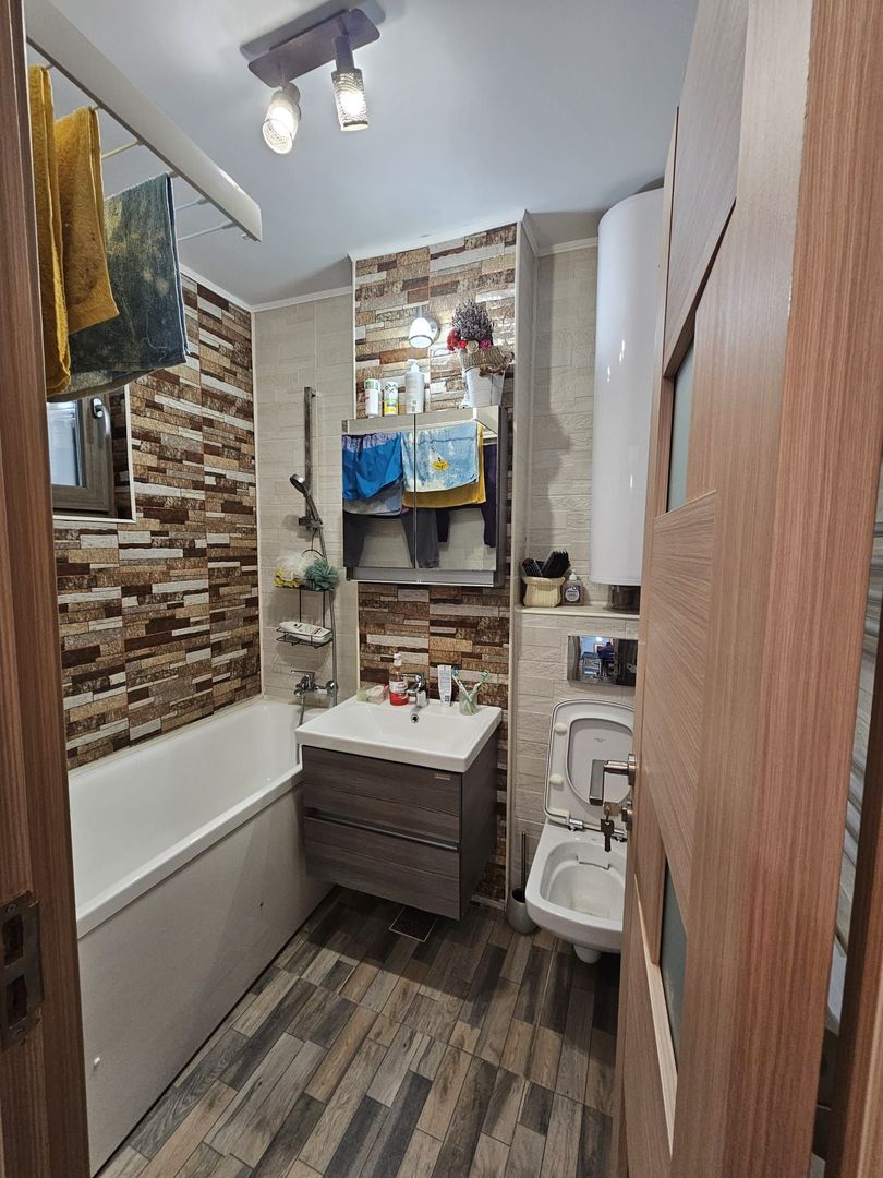 2 Camere, Mobilat/ Nemobilat, Renovat complet, Liber - Poză 10