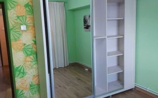 Apartament  3 camere ,dec., Micro20 - Poză 2