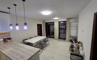 Casă cu livadă, grădină și anexe, | Les | Oradea - Poză 2