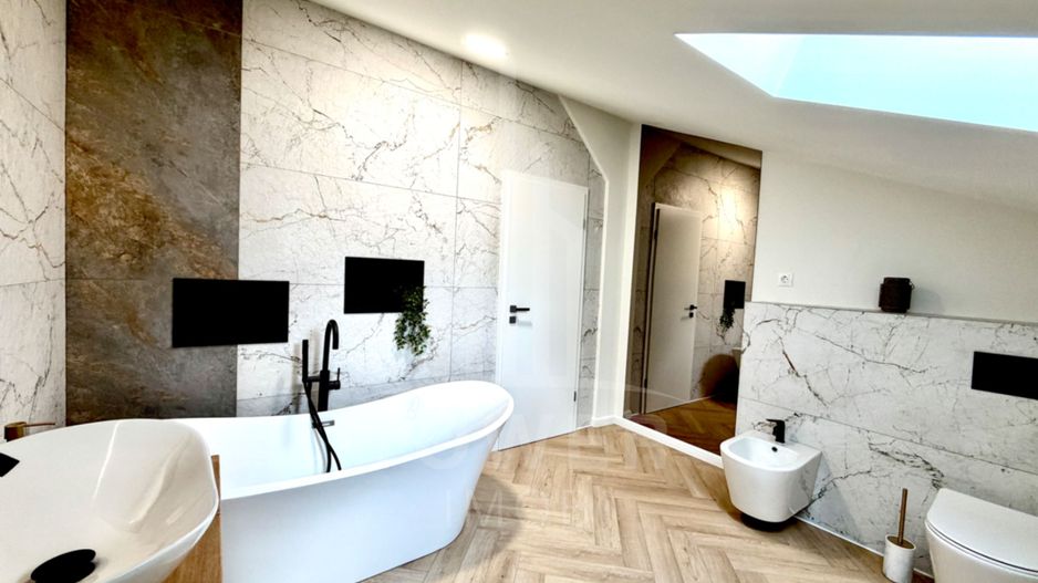 Penthouse de Lux-complet mobilat - Poză 20