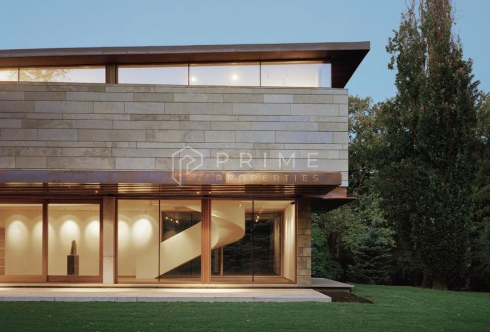 Vilă cu design și dotări deosebite de vânzare - Poză 1