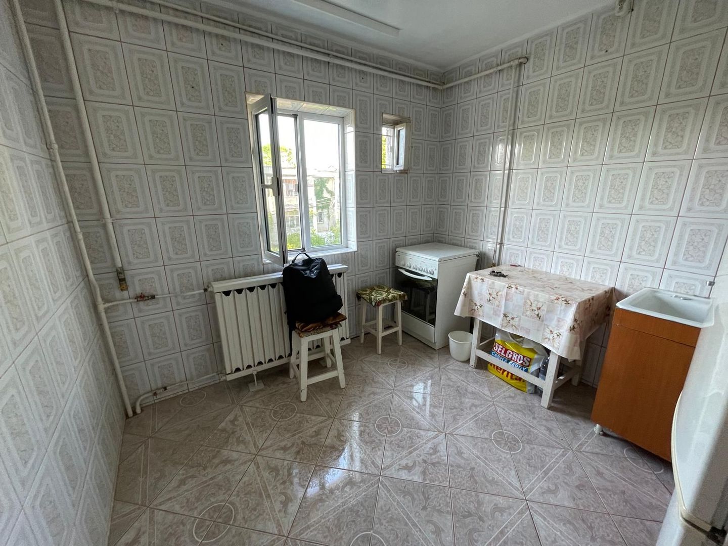 Garsonieră de vânzare Otopeni lângă DN1, Primărie, Centru - Poză 4