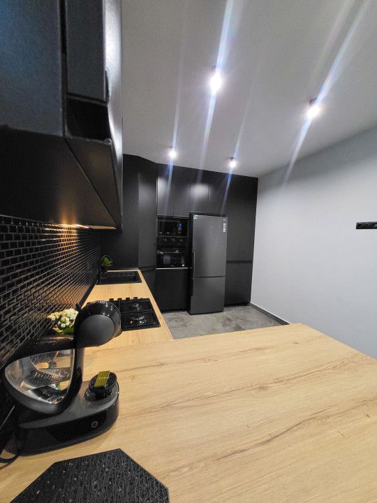 Agigea - Casa  deosebita cu piscina, mobilata si utilata complet. - Poză 17