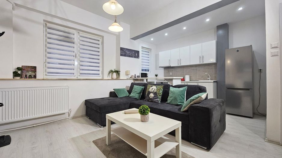 Închiriez apartament 2 camere lux modern, Piața Romană, petfriendly - Poză 2