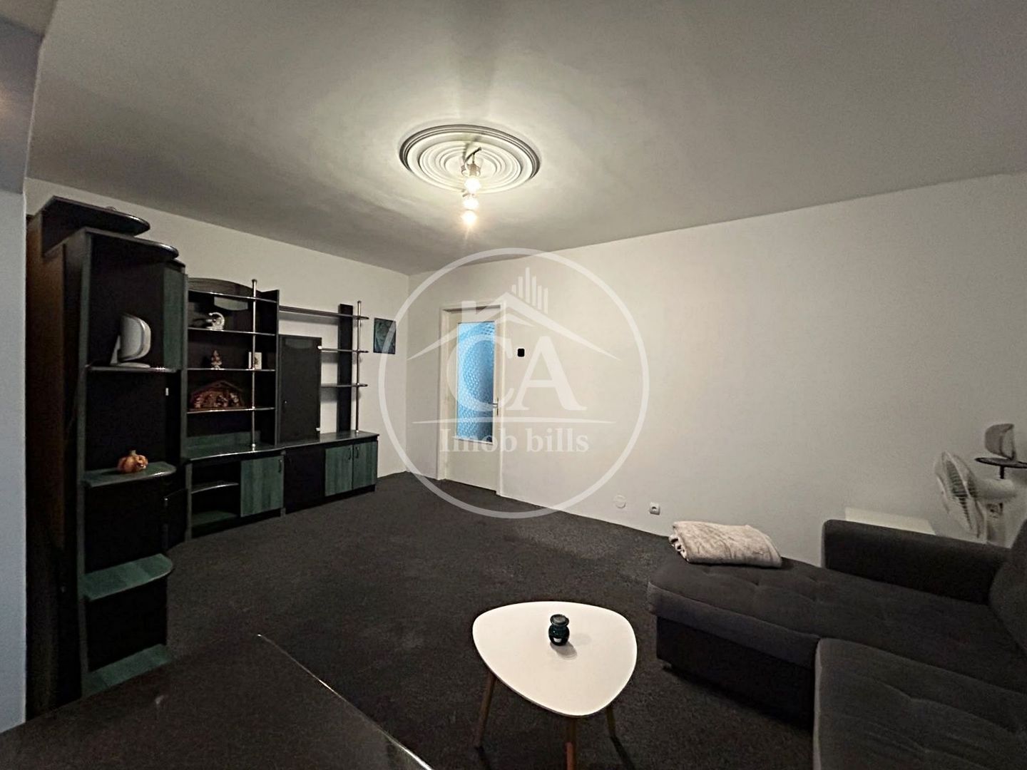 Apartament cu 3 camere de închiriat in zona Rogerius , Oradea - Poză 9