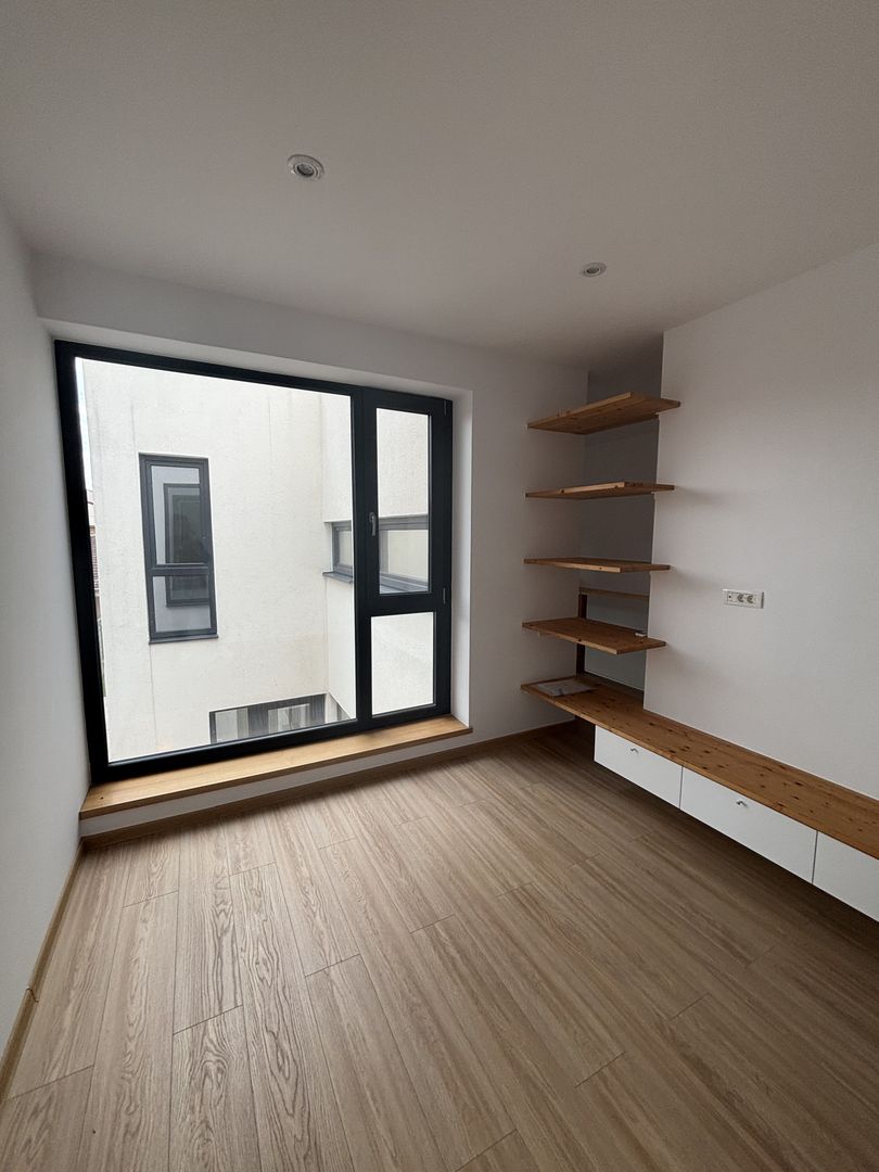 Minimalist în Timișoara - Poză 46