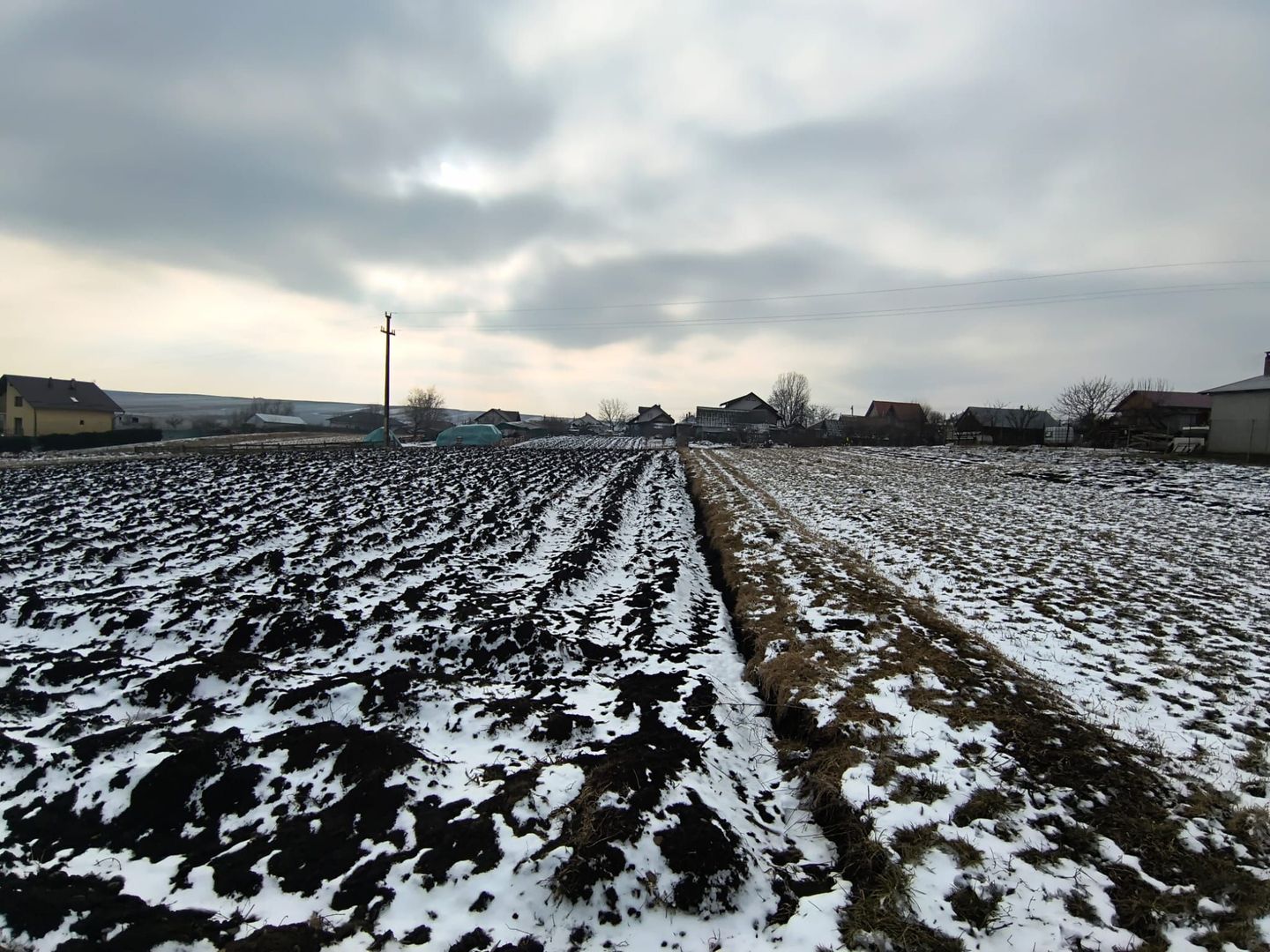 Teren 991 MP | Moara Nica | 22 ml Deschidere | Utilități | 38.000 € - Poză 7