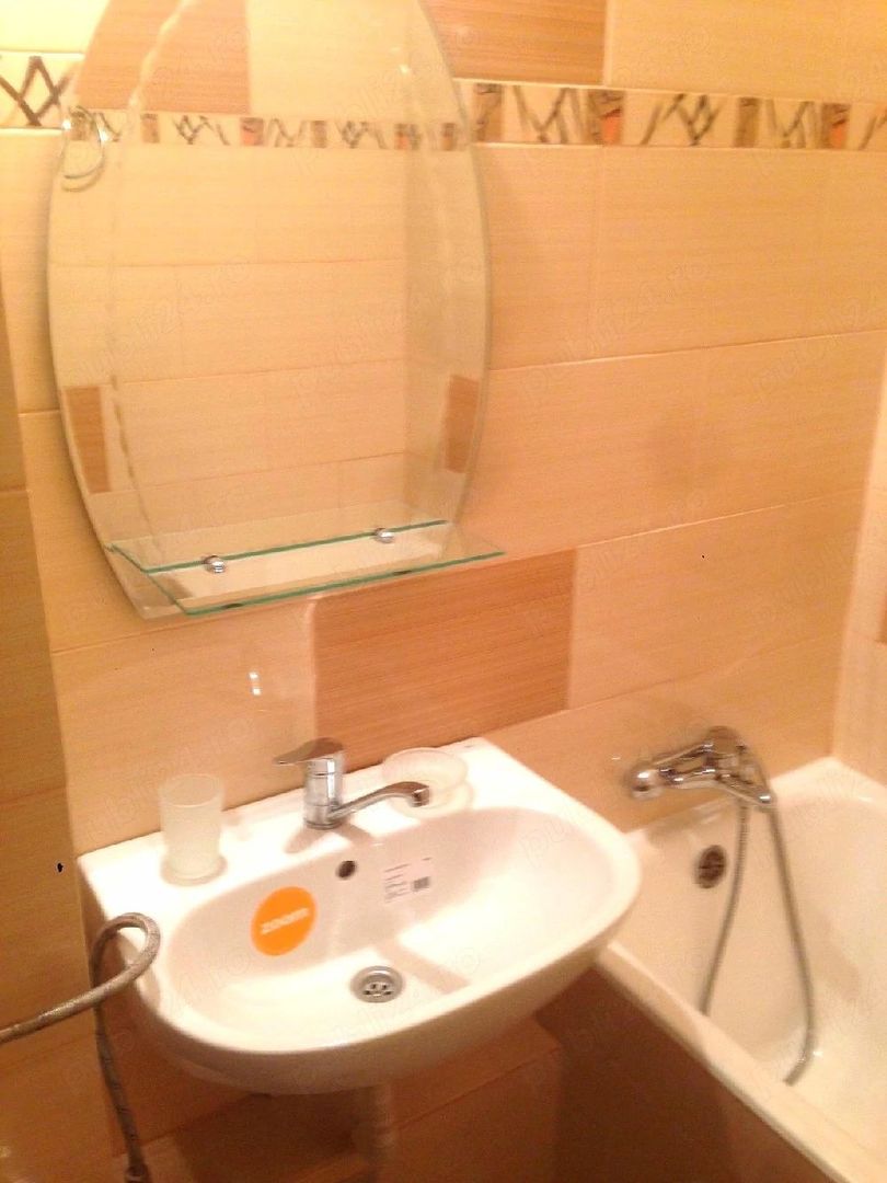 De închiriat – Apartament 2 Camere, Bloc Anvelopat, Aproape de METROU și STB - Poză 7