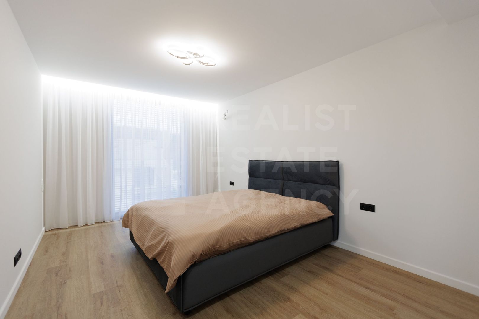 Chirie duplex, 3 nivele, str. Păşunilor, sect. Botanica. - Poză 12