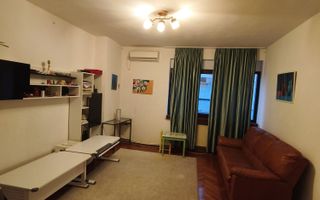 Apartament 3 camere Unirii, centrala proprie - Poză 1