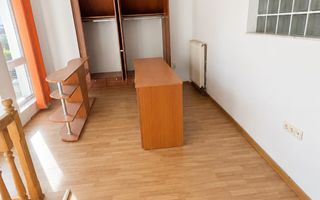 Apartament 2 camere 50 mp-2 bai-curte-parcare-Zona Lucian Blaga - Poză 1