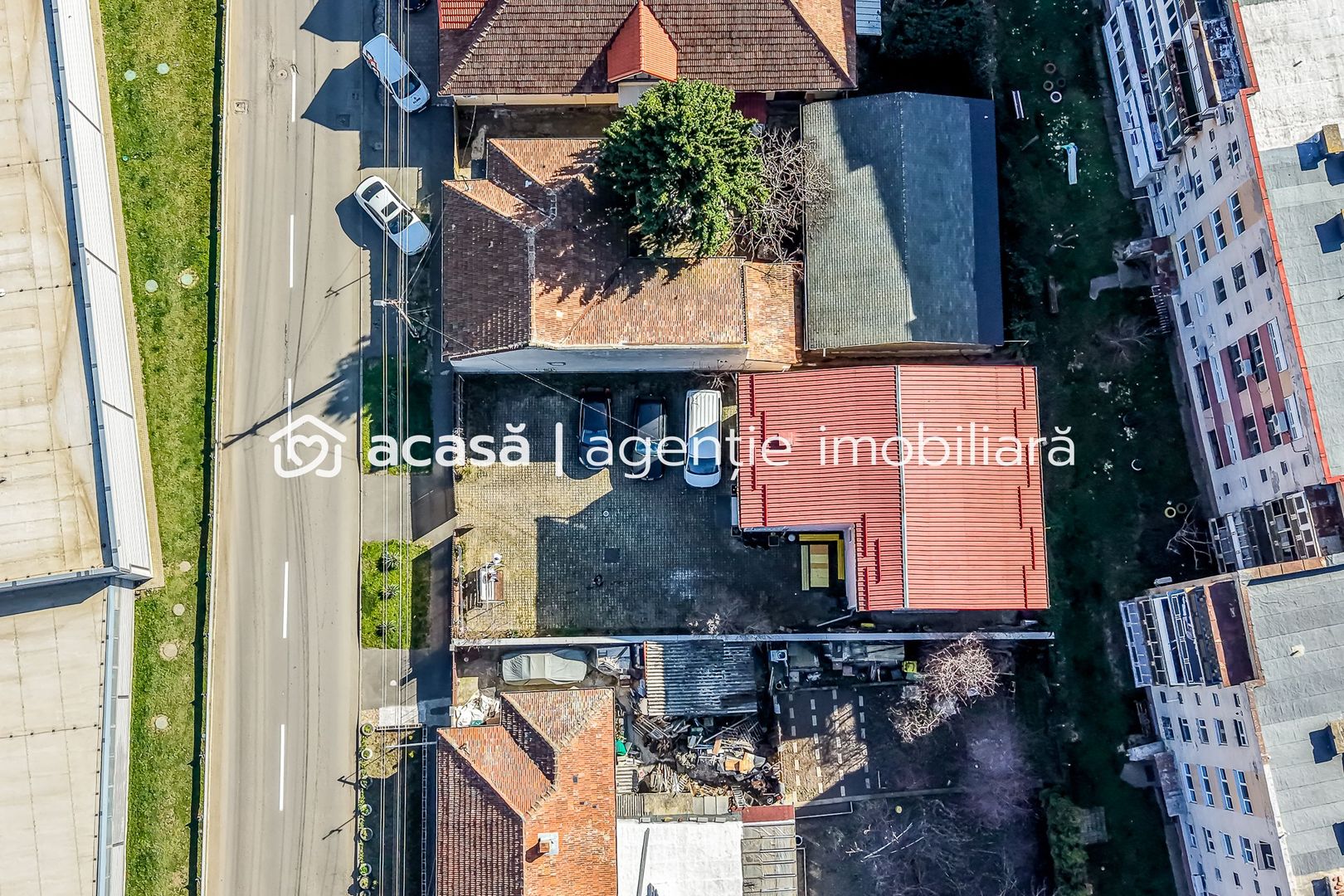 Casă spațioasă în mijlocul orasului, Str. Constantin Brâncuși - Poză 8